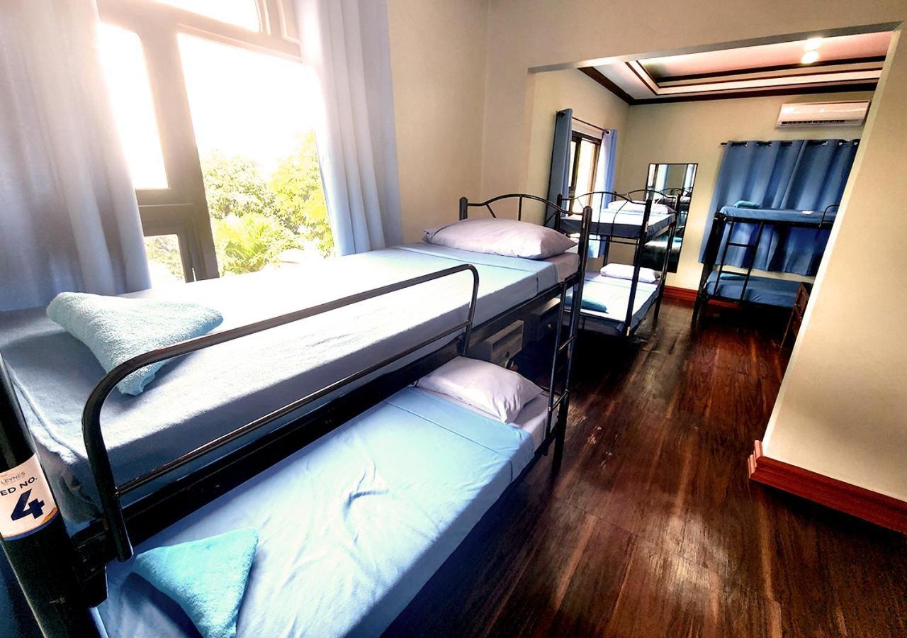 Leynes Taal Lake Resort And Hostel タナウアン エクステリア 写真