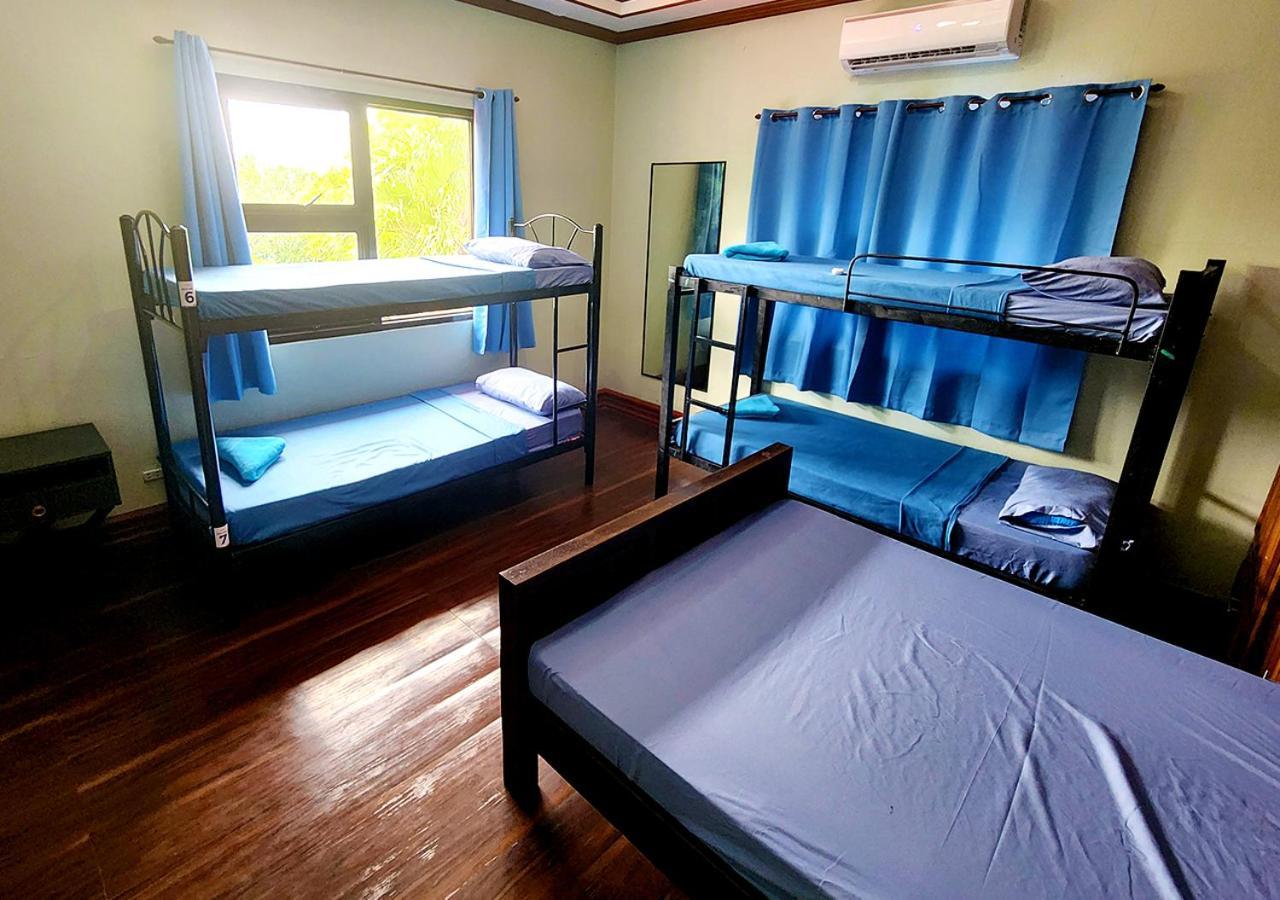 Leynes Taal Lake Resort And Hostel タナウアン エクステリア 写真