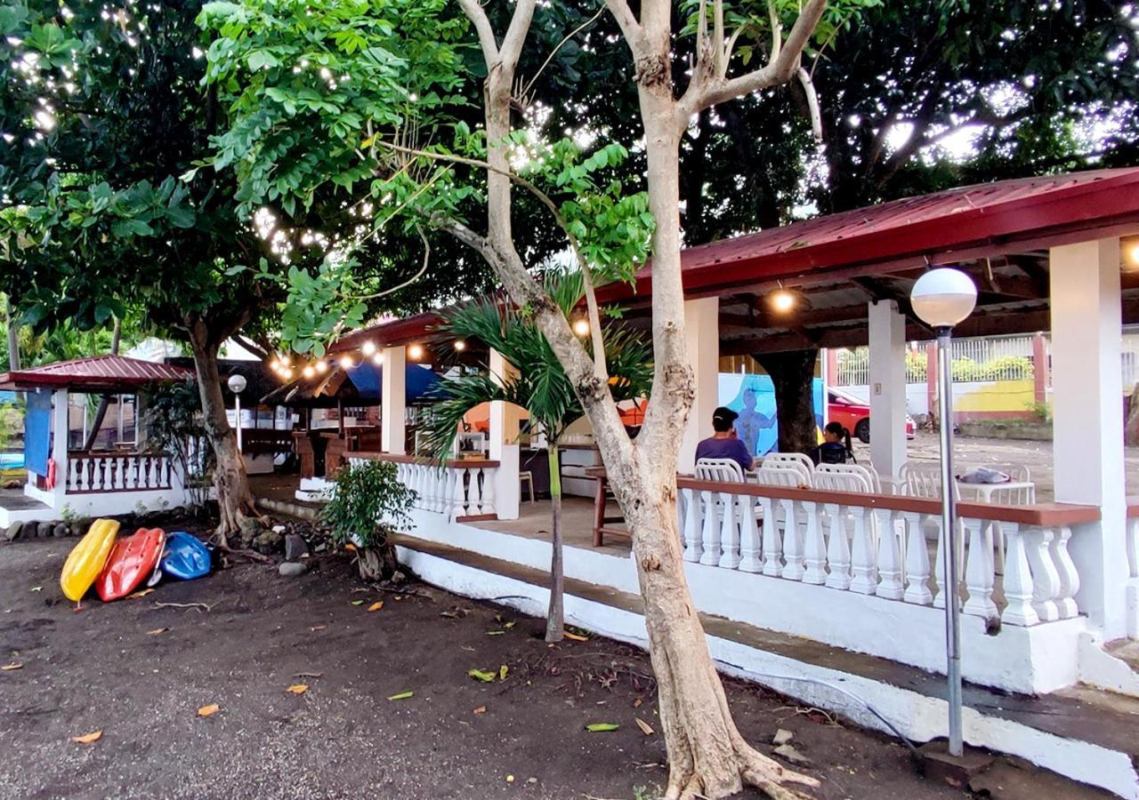 Leynes Taal Lake Resort And Hostel タナウアン エクステリア 写真