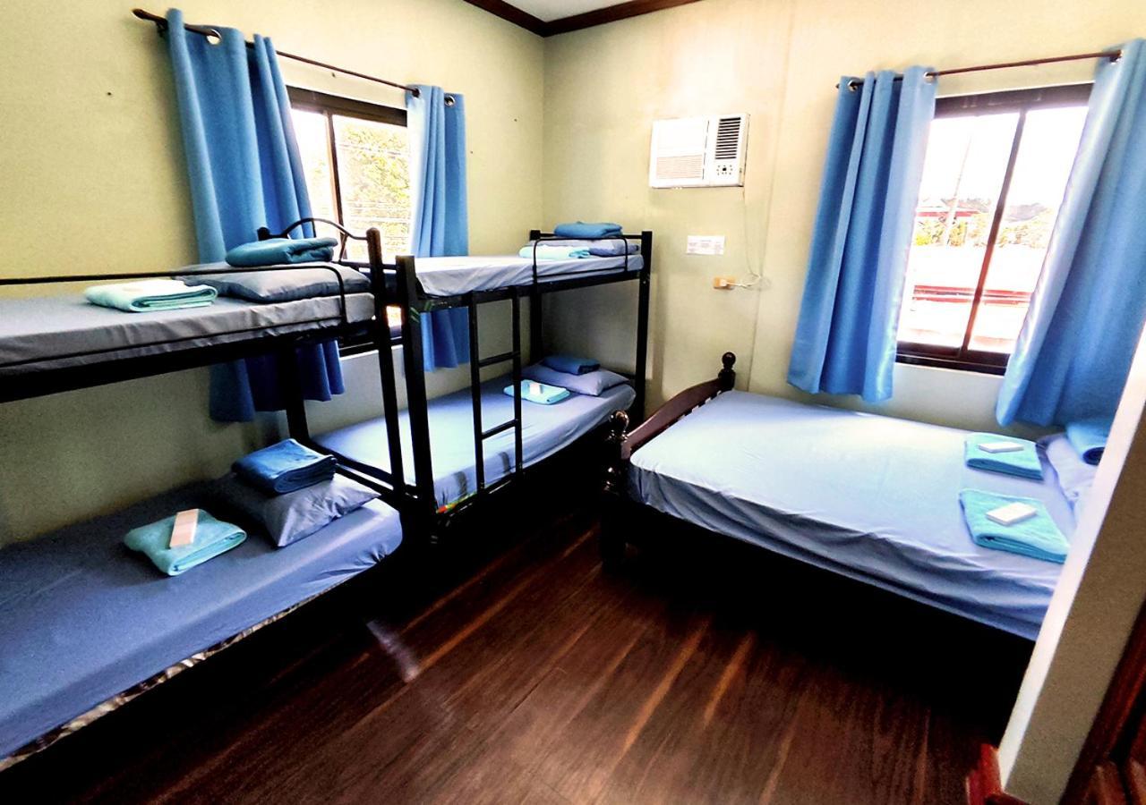Leynes Taal Lake Resort And Hostel タナウアン エクステリア 写真